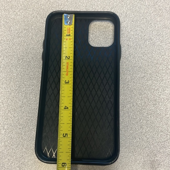 iPhone 11 wallet case - Picture 5 of 6